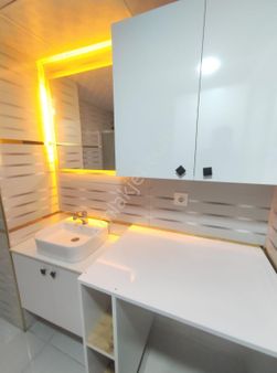 Kiralik Daire Hürriyet Cad. Karakol Mevkii 3+1 135 M2 Doğalgazlı