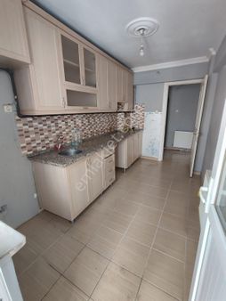 🏡 Şehitler Mahallesi 🏡 ✅3+1 M2 125 6 Katlınım 4 Katı ❇️kombi Petekli ❇️kapalı Mutfak