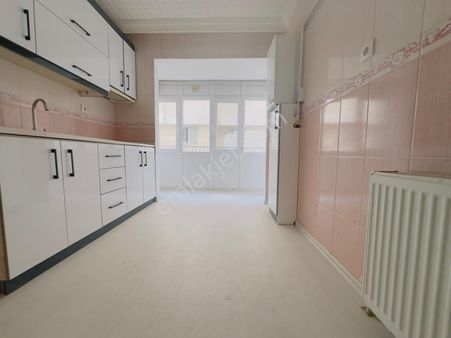 Çambaşı Caddesi Üzerinde Acil Satılık 2+1 Kupon Daire!