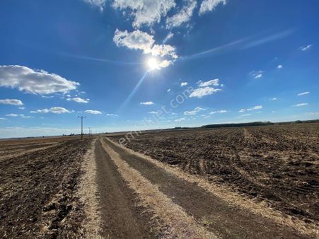 Saray Sofularda Yatırımlık 390m2 Hisseli Parsel