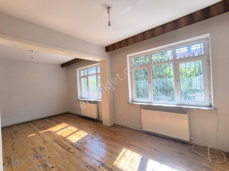 Selçuklu Sakaryamahallesinde 2+1 Yüksek Giriş Satılık Daire