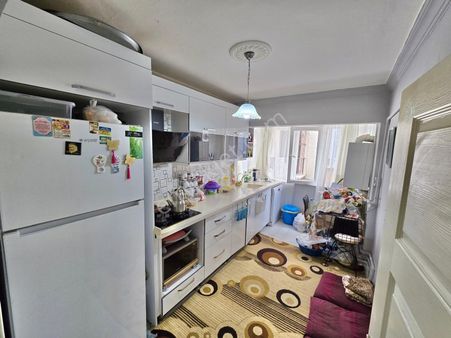 Sym'de Atatürk Mh Kat Konumunda Bağımsız Çift Balkon Yapılı 3+1 Dairee!!!