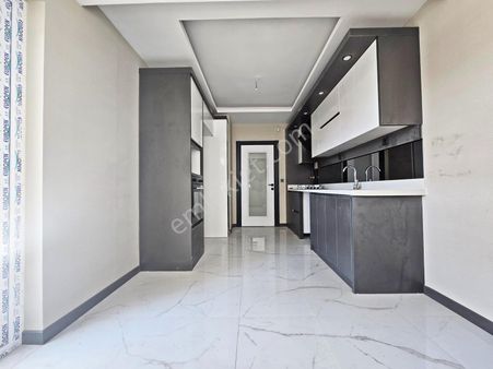 Merkezi Lokasyonda G.odalı E.banyolu Limitsiz Kredi İmkanı 3+1