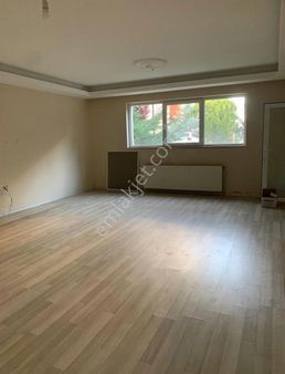 Tunç'tan Edremit Orsay Konaklarında Kiralık 2+1