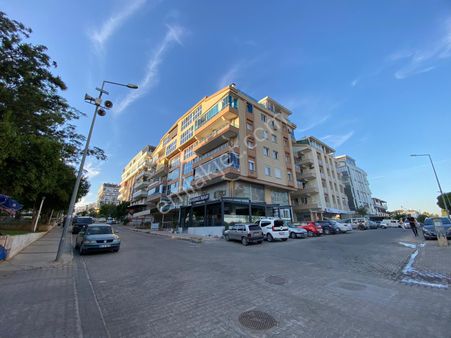 Didim Yeni Mahallede Satılık 3+1 Ayrı Mutfak Daire