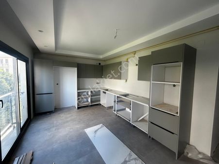 Doğa Koleji Civarı 9 Katlı Yatay Mimari 3+1 Geniş Oturumlu