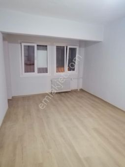 Şişli-hamit Kaplan Sokak'da Kiralık (3+1) İçi Yapılı Boş Daire