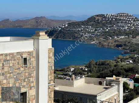 Bodrum Gümüşlük Satılık Deniz Manzaralı Triplex Villa!!!!