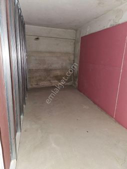 Ertürk Emlaktan Demetevler Demetgül Mah. 412.sokakta Satılık Depo