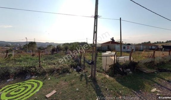 Arnavutköy Tayakadın Satılık Arsa , 180 M2 Arsası İçinde 110 M2 Beton Ev Var Yapı Kayıt Belgeli