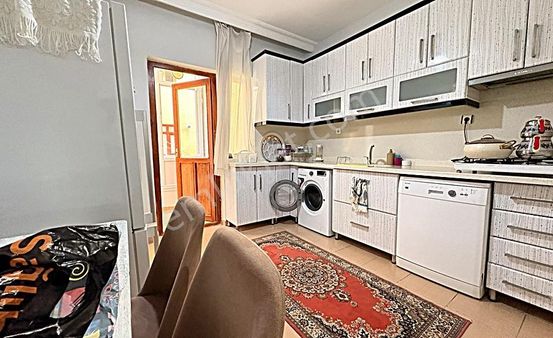 Danışment Yakını Kat Konumunda Asansörlü Geniş Ferah Daire