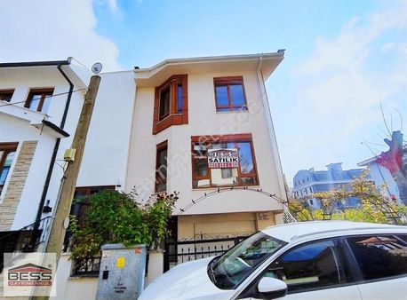 Bess'den Sümer Mah.(takasa Açık) Satılık 6+1 Müstakil Villa