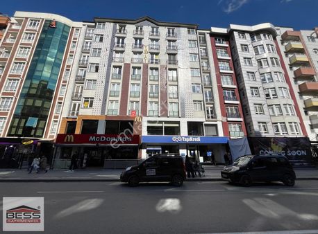 Bess'den Yılmaz Büyükerşen Blv. Üzeri Satılık Eşyalı 1+1 Daire