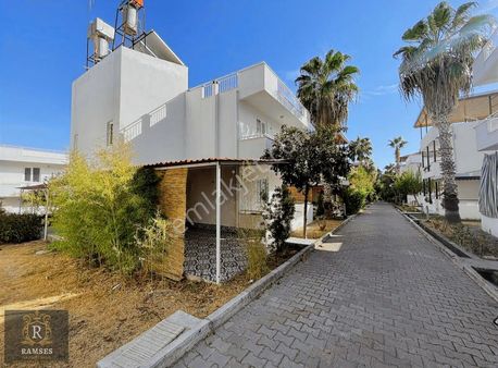 Site İçerisinde Müstakil Tadında 2+1 Kiralık Villa