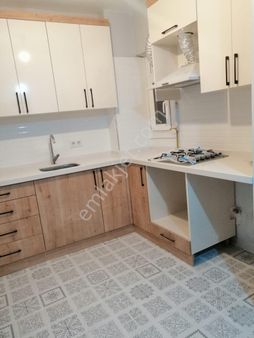 Şişli-19 Mayıs-hamit Kaplan Sokak'da Satılık 100 M² (3+1) İçi Yapılı Boş Daire