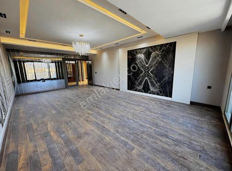 Burhan Kılınç'dan 5+1 Ultra Lüx Daireler