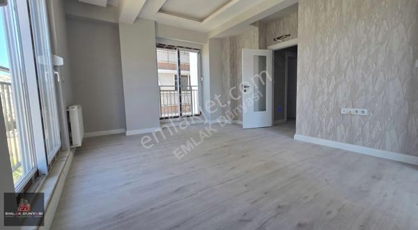 Antalyanın Merkezinde,ebeveyn Banyolu, Kapalı Mutfak Çok Şık 3+1