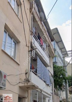 Bornova Altındağ Serintepe 3 Kat Komple Bina 150 M2