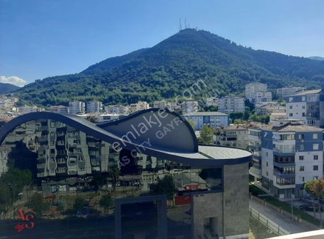 Korutürk Mh. Merkezi Konum 3+1 155m2 Jeotermalli Daire