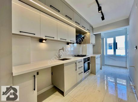 ⫸akçay Best Emlaktan⫷ikizçayda Denize Yürüme Mesafesinde 3+1