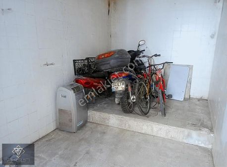 Akgün'den Atalar'da 25 M2 Kiralık Depo