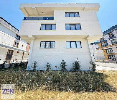 Adnan Kahveci'de Villa Tadında 2. Katta Satılık Daire