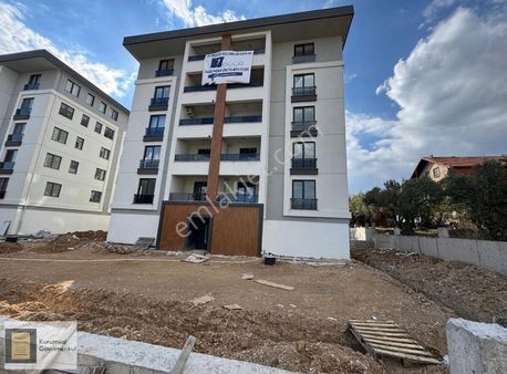 Kurumsal'dan Balat Konat Nilüfer Sitesinde Kiralık 2+1 Daire