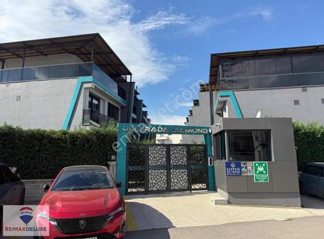 Kartepe Demirada Dıamond 1 Sitesinde 4+1 Satılık Tribleks Villa