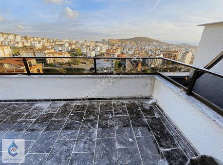 Çelebioğlu Çayırova Akse Emsalsiz Deniz Manzaralı 5+1 Üst Dublex