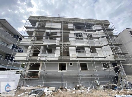 Çelebioğlu Çayırova İnönü Emkay Petrol Yakın 3+1 Arakat Daire