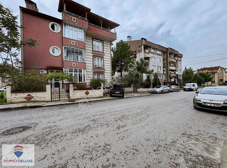 Derince İbnisina Mah. 3+1 Satılık Daire