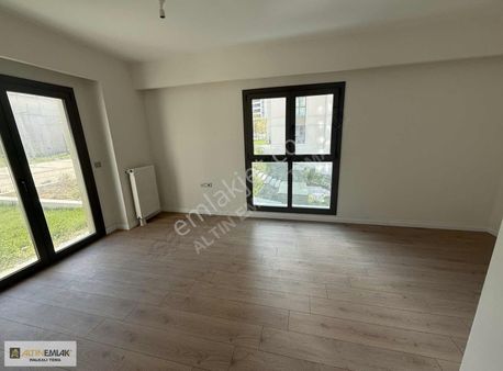 Emlak Konut Bızimmahalle 5+1 240m2 Bahçe Katı Kiralık Daire
