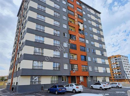 Beyazşehirde Acill Satılık 3+1 Geniş Daireler