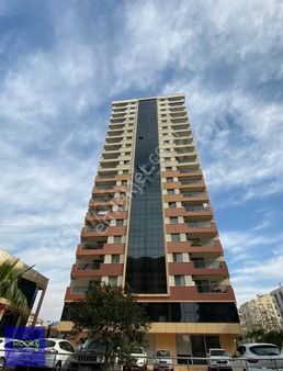 Karşıyaka Tower Rezidans 'ta Kiralık 1+1 Daire / Ofis