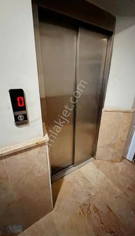 Kanuni Mah Teras Balkonlu Asansörlü 1. Kat Full Yapılı Geniş 3+1