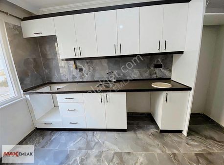 Nenehatun Mah. Merkezi Konumda 2+1 85 M2 Lüx Ara Kat