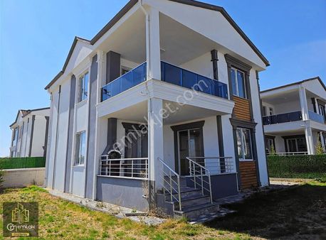 Cm Emlak Yeşilburç Zümrüt Kent Villaları 4+1 Dublex Yazlık