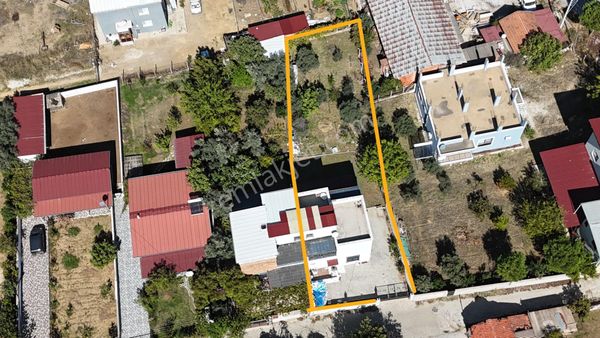 Ataköyde Merkezi Konum Masrafsız 506 M2 Bahçeli Dubleks Ev Menderes İzmir