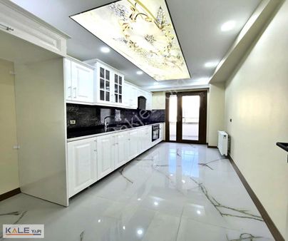 Yenikent Göçmen Mahallesinin İçinde Oturuma Hazır 3+1 Daireler