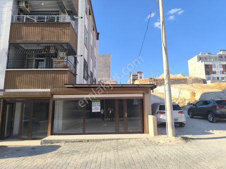 World İlkevim'den Devteyşti’de Okuların Karşısında, Satıllık 150 M² Dükkân