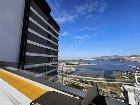 İnci Premium Da Deniz Manzaralı Kiralık 1+1 Köşe Daire