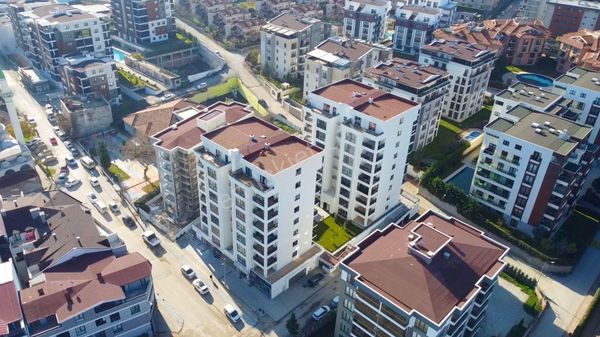 Elfi' Den Balat Da Satılık 3+1 Site İçi Lüks Daire