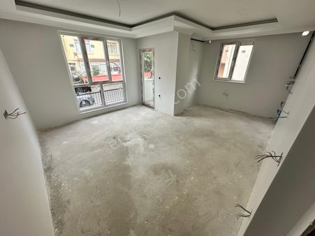 Yatırım'dan Altıntepe'de Bağdat Cad. Yakın 2.kat Balkonlu 2+1