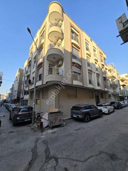 Balçovada Metro Yakını 10 Yaşında Jeotermalli Satılık 2+1 Daire