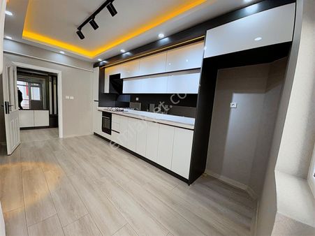 Sincan Mareşal Çakmak Mah'de 3+1 Asansörlü Full Yapılı Daire