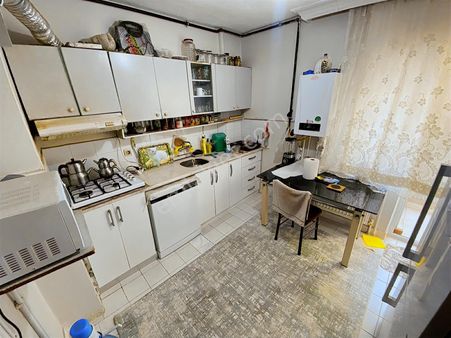 Sincan Andiçen Mah'de 3+1 Ara Kat Cadde Üzeri Fırsat Daire