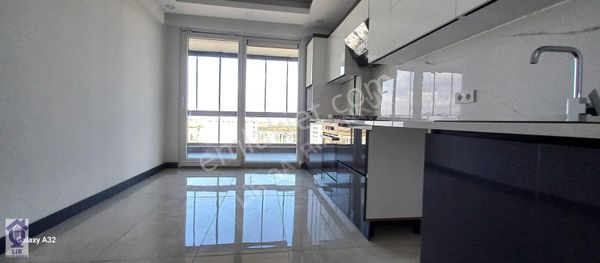 Lir Den İzsiz Towers Da 9.kat Batı Cephe 3+1 Kiralık Daire