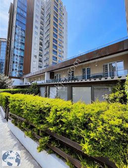 Beylikdüzü Demir Romance 4,5+1 Müstakil Bahçeli Satılık Villa