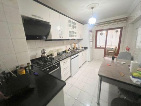 Şafak'tan İncirli'de Cd Üzeri 3+1 Bağımsız-genç Bina-orta Kat-ön