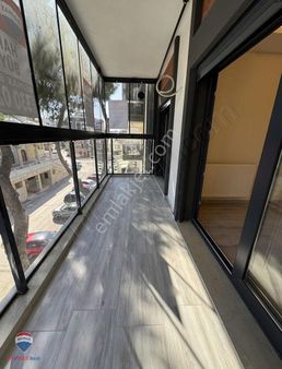 Hakan Büyük"ten Şemikler İzban Yürüme Mesafesinde 2+1 Ara Kat